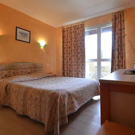 La Picholine En Provence Hotel 3*